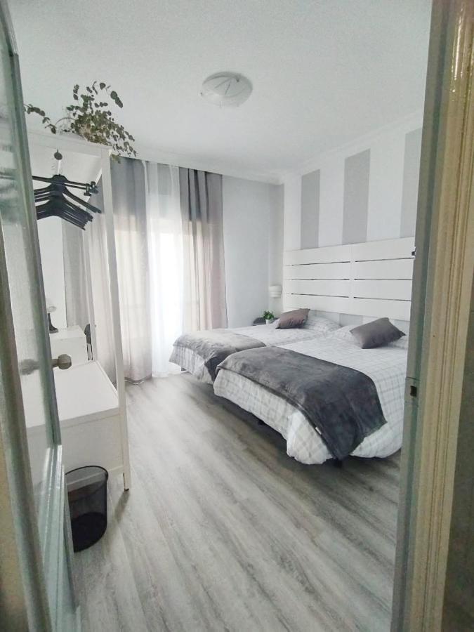 Apartamento Ana Maria 圣胡安德尔普埃尔托 外观 照片